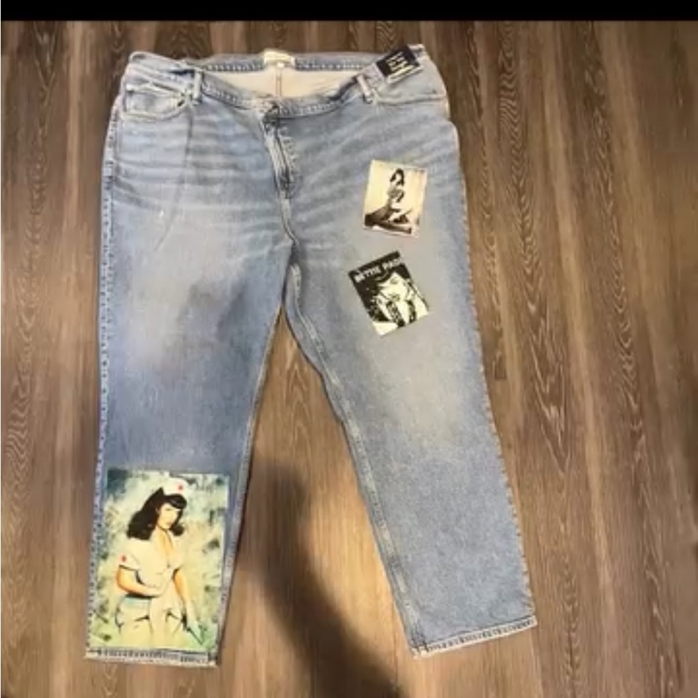 Bettie Page sexy fun curvy love Abercrombie & Fitch Women's  Relaxed Jeans